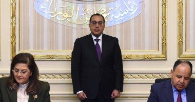الحكومة: 1000 جنيه سنويا لكل سيدة ملتزمة بإنجاب طفلان بحد أقصى