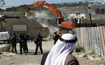   آليات الاحتلال الإسرائيلي تهدم منزلين في مدينة القدس المحتلة