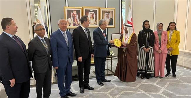 رئيس مجلس النواب يلتقي رئيس مجلس الشورى البحريني