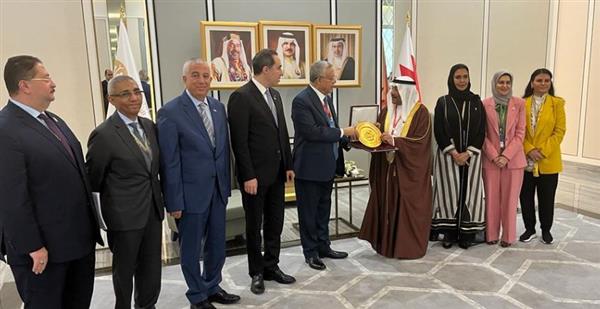 رئيس مجلس النواب يلتقي رئيس مجلس الشورى البحريني