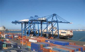   ميناء دمياط يستقبل شحنة من العدس تقدر بحوالي 17.55 ألف طن