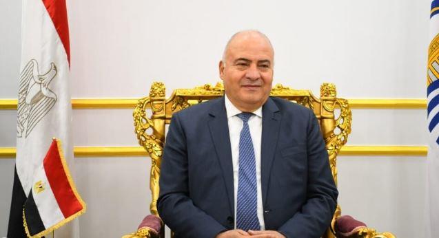 محافظ قنا يوجه بضرورة التوسع في تنظيم برامج توعوية حول الحفاظ على المياه