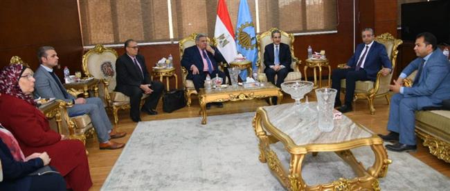 محافظ الغربية يستقبل وفد مركز المعلومات ودعم اتخاذ القرار برئاسة مجلس الوزراء 