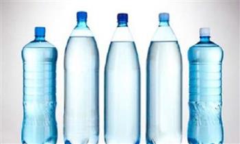   دراسة جديدة: زجاجات المياه القابلة لإعادة الاستخدام تحتوى على بكتيريا 