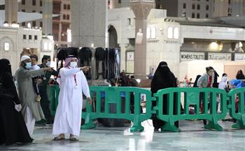   أمير منطقة المدينة المنورة يطلع على استعدادات الجهات المعنية بخدمة زائري المسجد النبوي