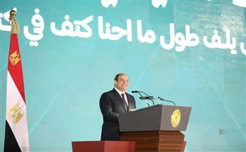 السيسي خلال احتفالية «كتف في كتف»: نفتخر بانتصار جديد وتمثيل حقيقي للإنسانية والتضامن