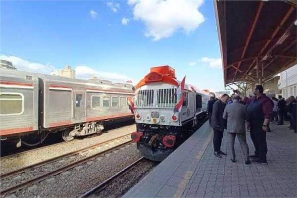 خدمة فاخرة.. أسعار ومواعيد قطار تالجو المكيف على خط القاهرة- الإسكندرية