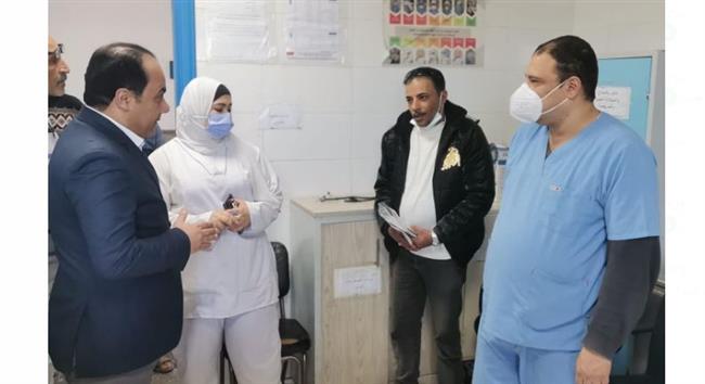 وزير الصحة يطلع على تقرير المرور الشهري للمنشآت الطبية في بورسعيد