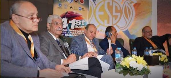 رئيس جامعة المنوفية يترأس دوري الجراحين بالمؤتمر الـ٤١ لجمعية الجراحين المصرية