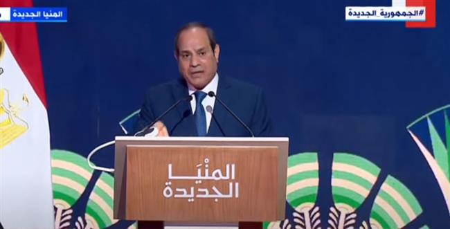 يصل لـ7 آلاف جنيه.. الرئيس السيسى يعلن زيادة الحد الأدنى لموظفي الدولة