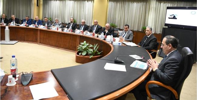 برامج وخطط غير تقليدية لزيادة إنتاج الشركات ذات معدلات الإنتاج الصغيرة 