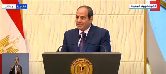 السيسي يوجه الحكومة بالتوسع فى البرامج التدريبية للمرأة