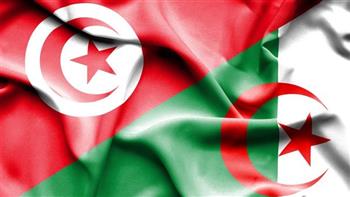   الجزائر وتونس تؤكدان عزمهما على تكثيف التعاون الثنائي في مختلف المجالات