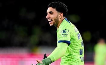 مرموش يجتاز الفحص الطبي في ناديه الجديد