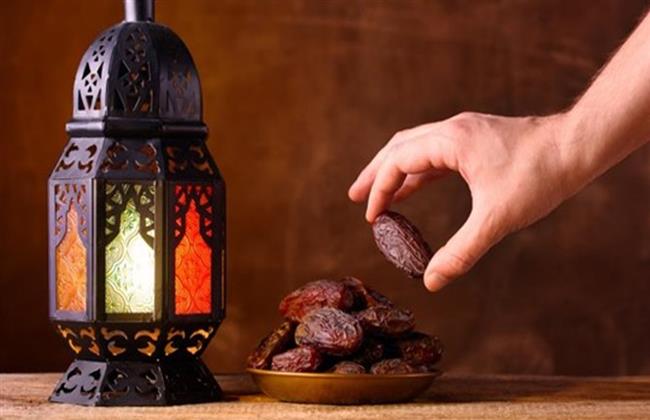 «يوم الشك».. تعرف على حكم الشرع في صيام يوم الثلاثين من شعبان