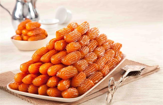 طريقة عمل عجينة بلح الشام