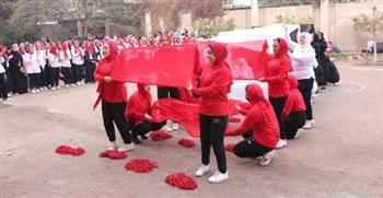 ​رئيس جامعة الزقازيق يفتتح معرض الأعمال الفنية لطالبات التربية للطفولة المبكرة