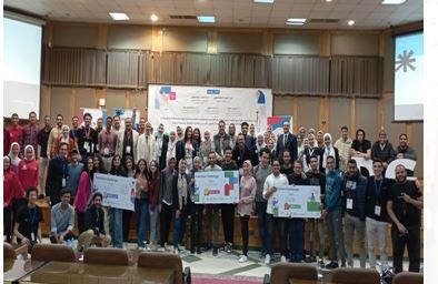 جامعة أسيوط تشارك في إطلاق قافلة توعوية وطبية وبيطرية 