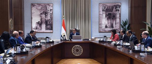 رئيس الوزراء يتابع مخططات تطوير المنطقة المحيطة بالمتحف المصري الكبير