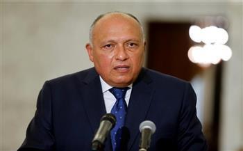 وزير الخارجية يهنئ وزراء الخارجية العرب والأمين العام لجامعة الدول العربية بحلول شهر رمضان المبارك