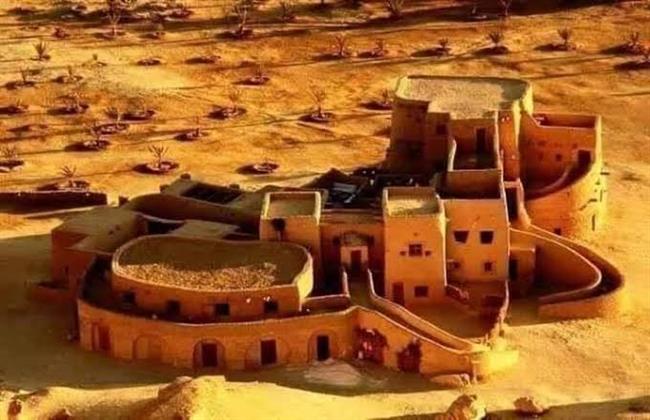 ​وزير السياحة يُصدر قراراً وزارياً باعتماد اشتراطات ومعايير تقييم الفنادق البيئية «Ecolodge»