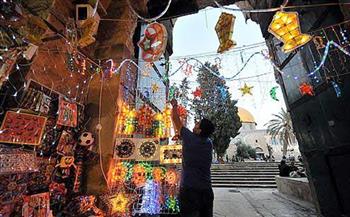  الاحتلال الإسرائيلي يُصادر فرحة الفلسطينيين برمضان بنزع زينة الشهر الكريم من القدس