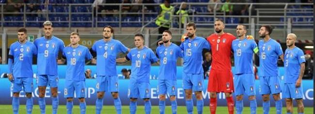 التشكيلة الرسمية لموقعة إيطاليا وإنجلترا