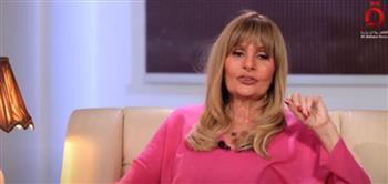 يسرا تحكي لـ «القاهرة الإخبارية» سبب خلافها مع يوسف شاهين