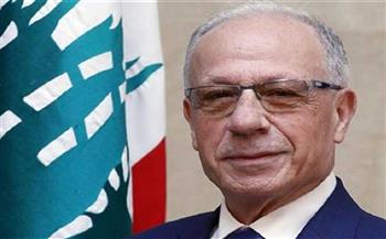   وزير الدفاع اللبناني يبحث مع قائد الجيش الوضع الأمني العام في البلاد
