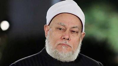 السؤال الثاني لمسابقة وفوق كل ذي علم عليم للشيخ على جمعة مع مؤسسة أبو العينين