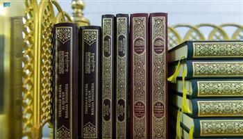   الملك سلمان يوافق على تزويد الحرمين بـ 150 ألف نسخةٍ من المصحف الشريف