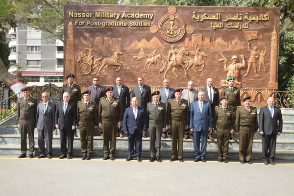 أكاديمية ناصر العسكرية للدراسات العليا تنظم عددا من لقاءات نقل الخبرة لدارسي الأكاديمية