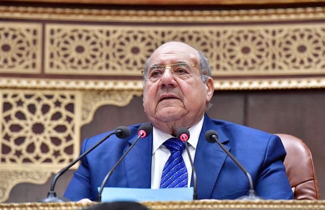 الشيوخ يناقش مقترحا بإنشاء مطلع ومنزل على الطريق الدائري بمنطقة بولاق الدكرور