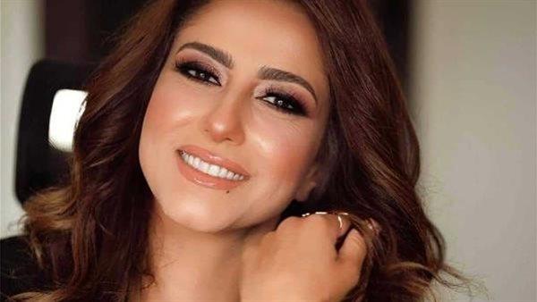 حنان مطاوع تكشف تفاصيل مشاركتها بمسلسل وعود سخية.. ضد أفكار الأبيض والأسود