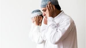 هل يجب الإستعاذة قبل القراءة في الصلاة؟.. الإفتاء تجيب