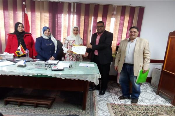«حياة كريمة».. «القوى العاملة»: شهادات «ختام تدريب» لخريجى «الوحدة المتنقلة» بالقليوبية