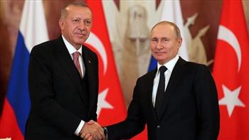   بوتين وأردوغان يبحثان هاتفيا الوضع في أوكرانيا 