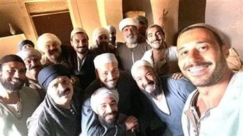 أحمد صلاح السعدني يواصل تصوير مشاهد دوره في سره الباتع