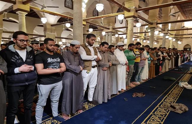 بث مباشر.. لشعائر صلاة العشاء و التراويح من الجامع الأزهر