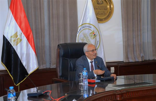 وزير التعليم يصدر تكليفات جديدة للمدارس حول الامتحانات والدروس