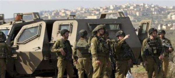 الاحتلال الإسرائيلي يشدد إجراءاته العسكرية في مُحيط "نابلس" ويعتقل فلسطينيين