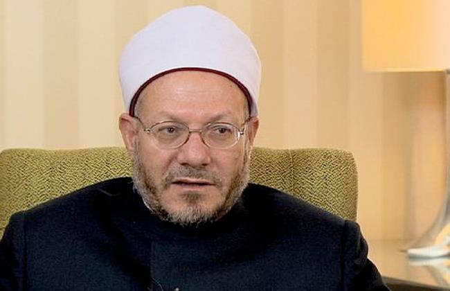 المفتي: الميت يشعر بمن يزوره عند القبر