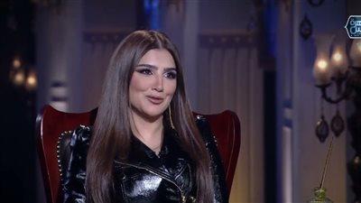 مي عمر: اتظلمت كتير.. جوزي قدمني لكن مفيش حد بيفرض فنانا على الناس