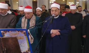الأوقاف: إقبال كبير على صلاة التراويح بالمساجد وتفاعل مع أعلام التلاوة