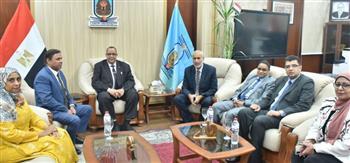 "جنوب الوادي" تشارك بخبراء في زيارات الدعم الفني لمشروعات الفاعلية التعليمية بجامعة الأقصر
