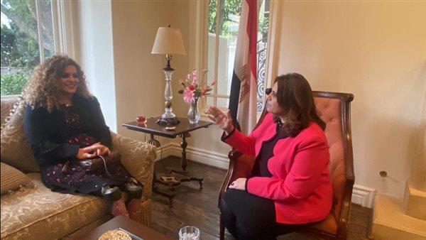 وزيرة الهجرة تعقد لقاءات مع مصريين حققوا نجاحات في الولايات المتحدة
