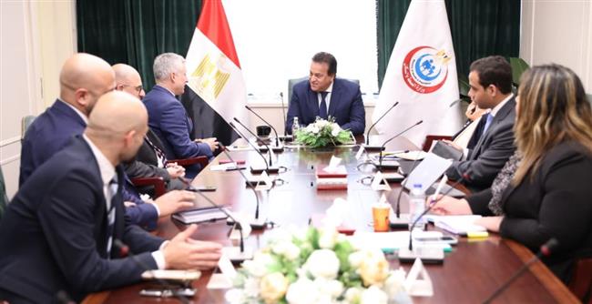 وزير الصحة يناقش تطوير الخدمات المقدمة لمرضى «أنيميا البحر المتوسط» مع شركة أمريكية  