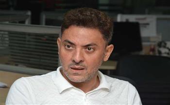 فتحي عبدالوهاب: أحمد زكي فرد في كل أسرة.. وتقليد الفنانين له لا يصح