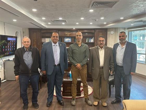 رئيس جهاز القاهرة الجديدة يستقبل وفد مؤسسة دار المعارف