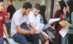 امتحانات الثانوية العامة 2023.. الأسئلة متزنة وتتم مراجعتها قبل الطباعة